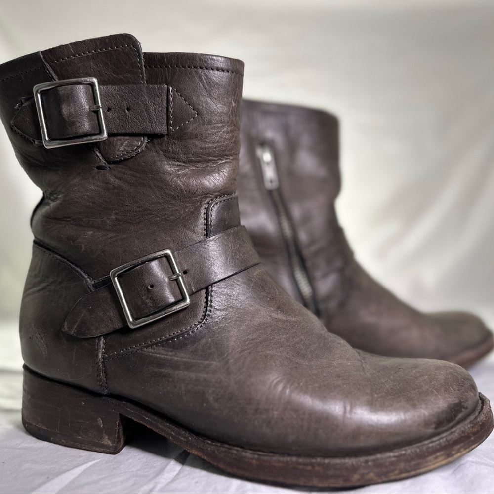 Frye 'Vicky Engineer' Boot Smoke Gray Leather 3474601 Size 9